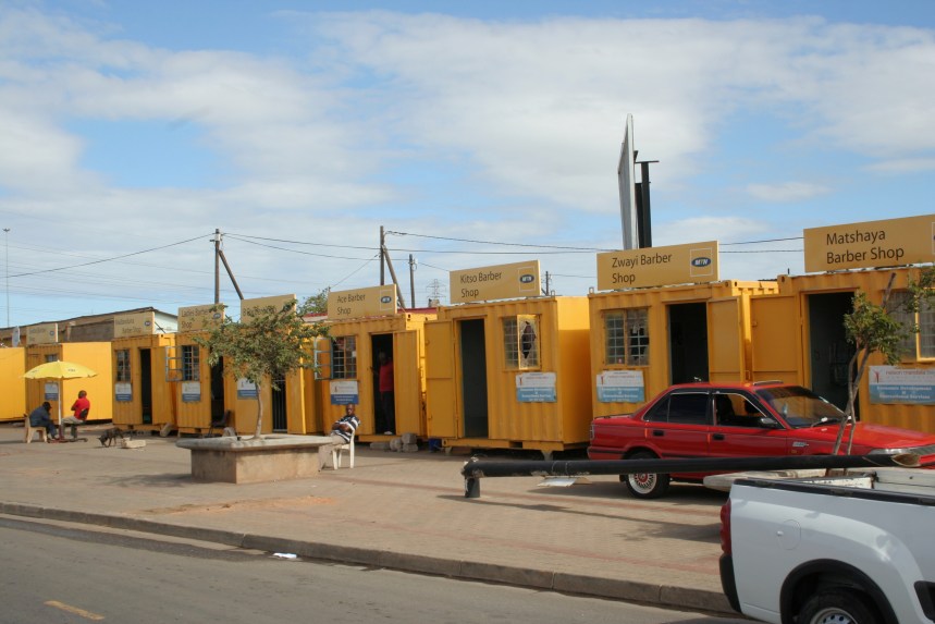 PE Real City tour - barber shops
