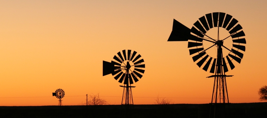 Windmill-in-sunset-South-Africa