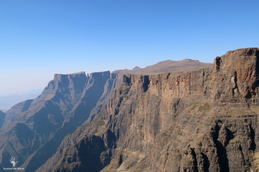 Amphitheatre from 3015 m